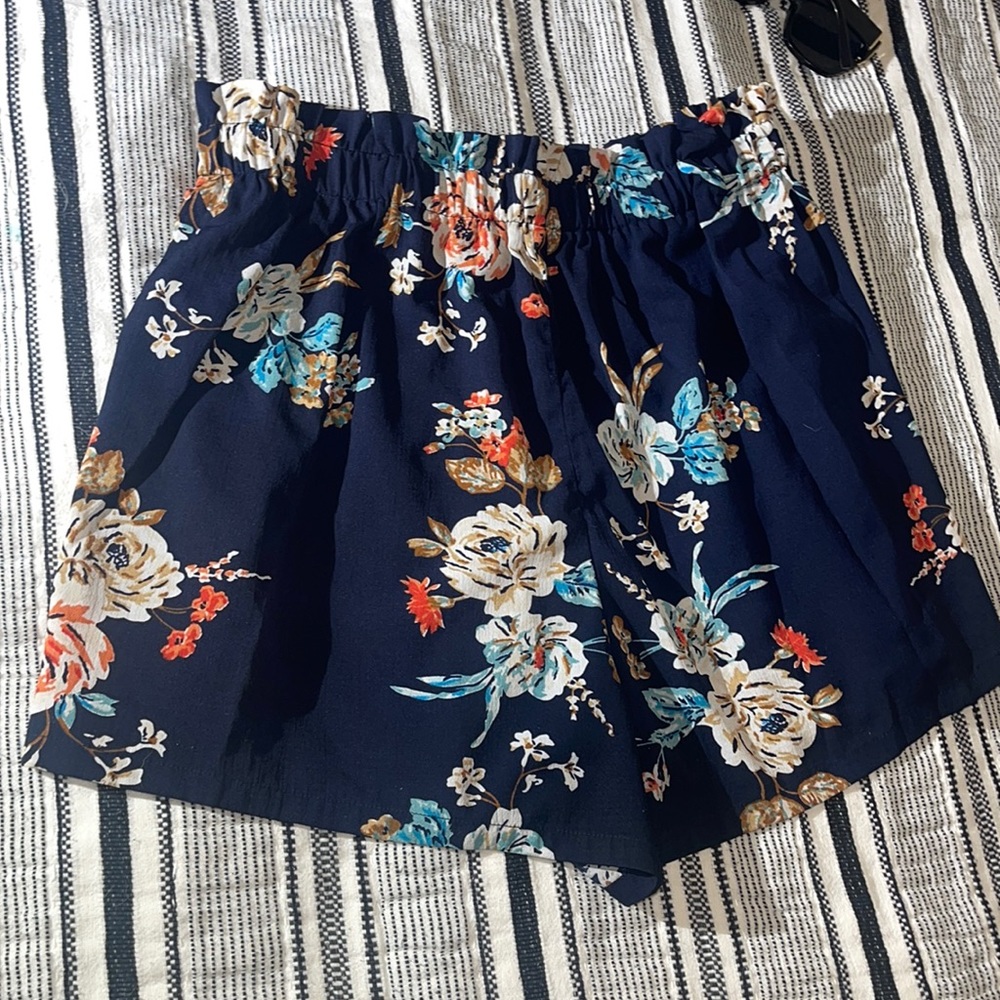 Tropical Shorts!